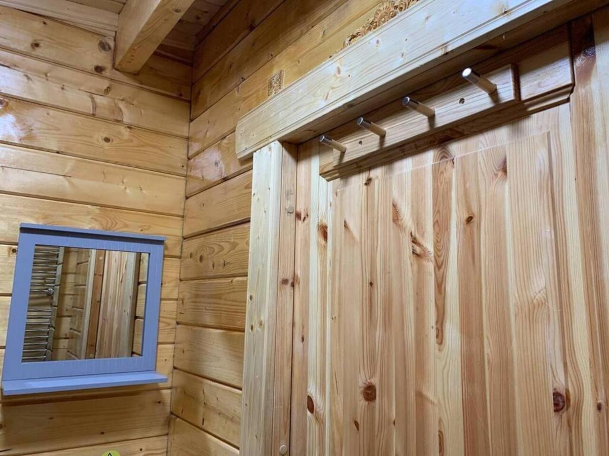 Immaculate Cabin 5 Mins To Inverness Dogs Welcome Εξωτερικό φωτογραφία