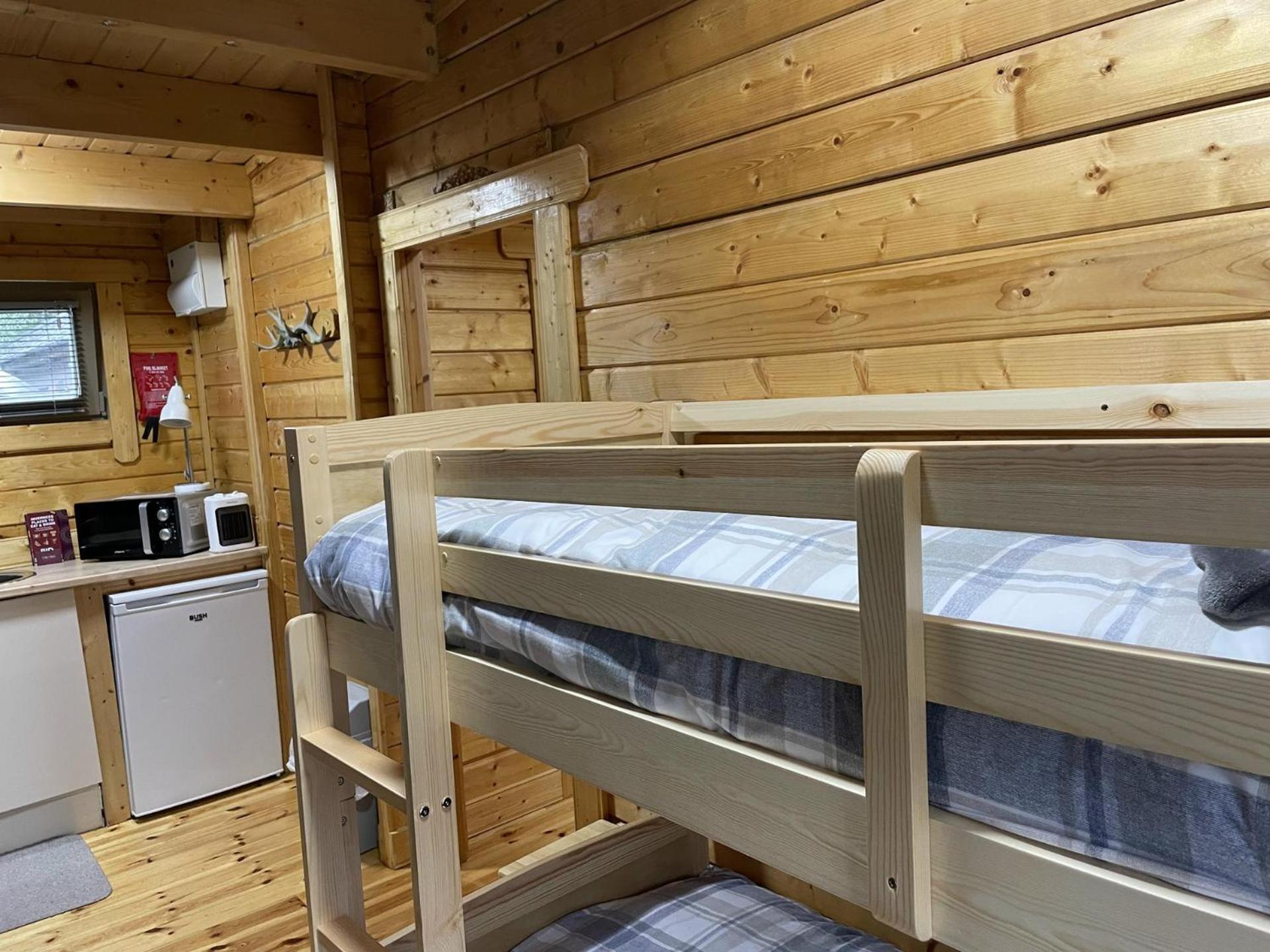 Immaculate Cabin 5 Mins To Inverness Dogs Welcome Εξωτερικό φωτογραφία
